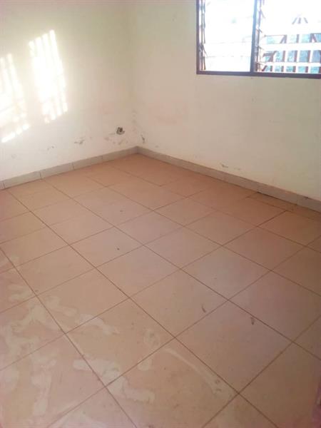 Appartement A Louer A Yaounde Emombo 
