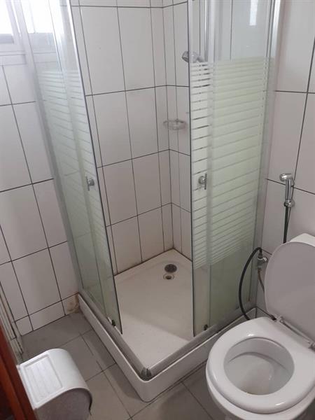 Immeuble R+5 À Vendre À Bonanjo 