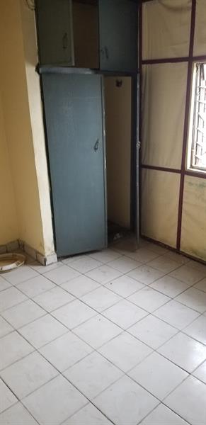 Vaste Appartement Moderne 3 Chambres À Louer À Ndogsimbi 