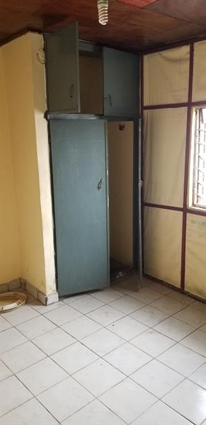Vaste Appartement Moderne 3 Chambres À Louer À Ndogsimbi 