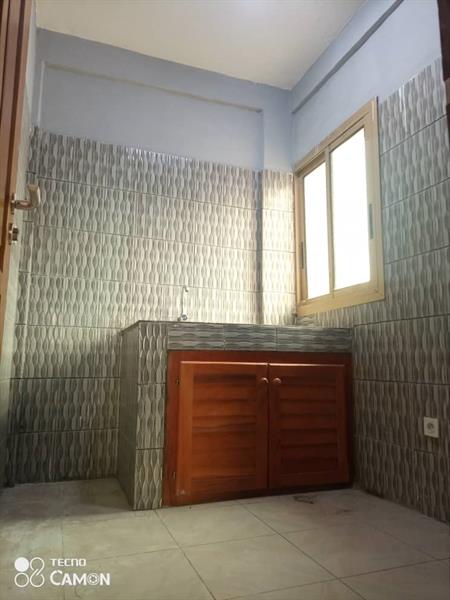 Appartement Moderne 3 Chambres À Louer À Logpom Bassong 