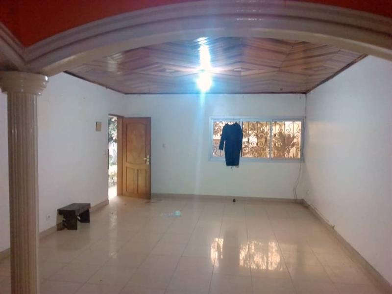 Villa For Sale 