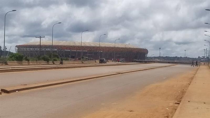 Vente De Terrain Titré À Yaoundé-Olembe Vers L'échangeur 