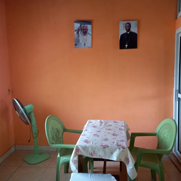 Voici Une Villa En Vente A Pk 14 Douala 