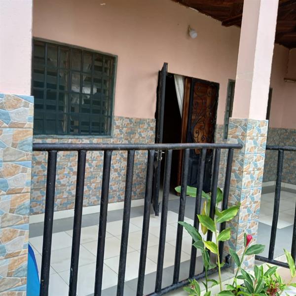 Voici Une Villa En Vente A Pk 14 Douala 