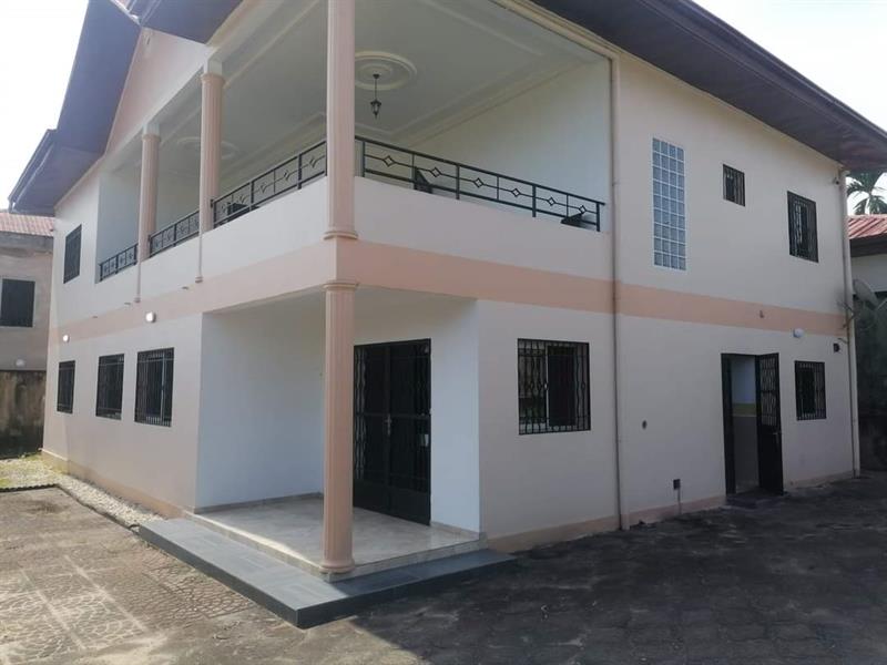 Duplex Haut Standing À Douala Nyalla Kolbong 