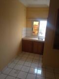 Chambre Dans Un Immeuble À Mimboman,, Yaoundé, Immobilier au Cameroun