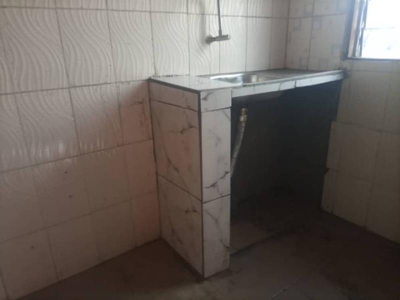 Appartement Avec Parking À Nkomo 2Chambres 1Douche J &  J CORPORATION