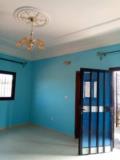 Bel Appartement Avec Clim Gardien Parking Forage À Éleveur En Bordure De Route Secondaire,, Yaoundé, Immobilier au Cameroun