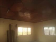 Villa Avec Parking 2Voitures À Biteng,, Yaoundé, Immobilier au Cameroun