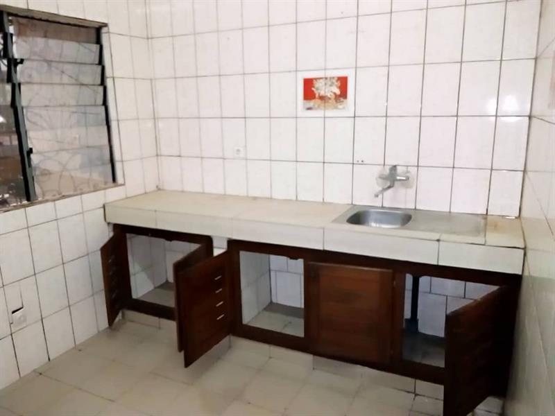 Appartement Spacieux Avec Eau Chaude Parking À Mimboman Sapaurs 3Chambres 2Douches J &  J CORPORATION
