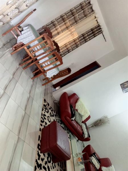 Appartement Meublé À Louer À Hala Avec Voiture Pour Les Déplacements Offerte J &  J CORPORATION