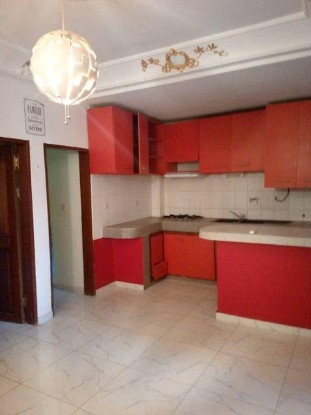 Appartement Avec Parking Clim Baignoire Forage À Nkoabang 2Chambres 1Douche J &  J CORPORATION