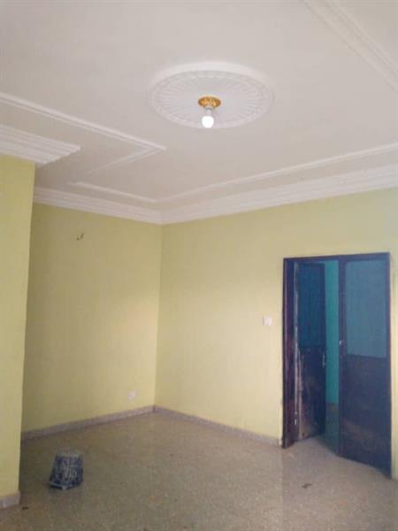 Appartement Neuf Avec Parking À Etoudi J &  J CORPORATION
