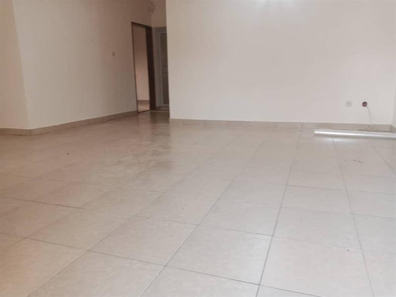 Appartement Avec Eau Chaude Gardien Parking 2Chambrres 2Douches J &  J CORPORATION