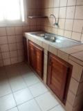 Appartement Avec Eau Chaude Gardien Parking 2Chambrres 2Douches,, Yaoundé, Immobilier au Cameroun