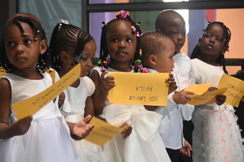 École Maternelle, Primaire Bilingue 