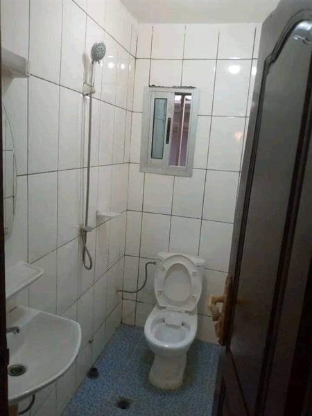 Appartement Avec Parking Gardien À Anguissa J &  J CORPORATION
