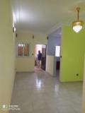 Studio Avec Garrdien Parking À Efoulan,, Yaoundé, Immobilier au Cameroun