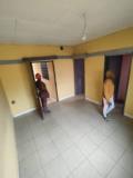 Studio Avec Parking À Damas,, Yaoundé, Immobilier au Cameroun