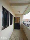 Studio Avec Gardien Parking À Efoulan,, Yaoundé, Immobilier au Cameroun