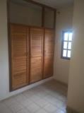 Appartement Avec Parking Forage À Olembe,, Yaoundé, Immobilier au Cameroun