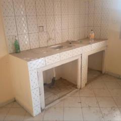 Appartement Neuf En Bordure De Route À Essos 2Chambres 1Douche,, Yaoundé, Immobilier au Cameroun