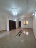 Appartement Avec Eau Chaude Parking Forage À Etoug Ebe,, Yaoundé, Immobilier au Cameroun