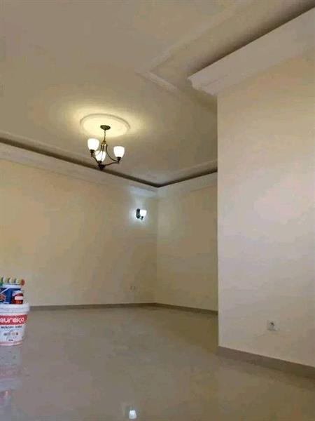 Appartement Avec Parking Forage À Nkolfoulou 2Chambres 2Douches J &  J CORPORATION