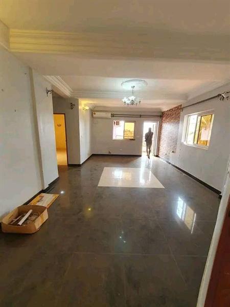 Appartement Haut Standing Avec Clim Eau Chaude Parking Gardien Forage À Coron Mvog Mbi 2Chambres 2Douches J &  J CORPORATION
