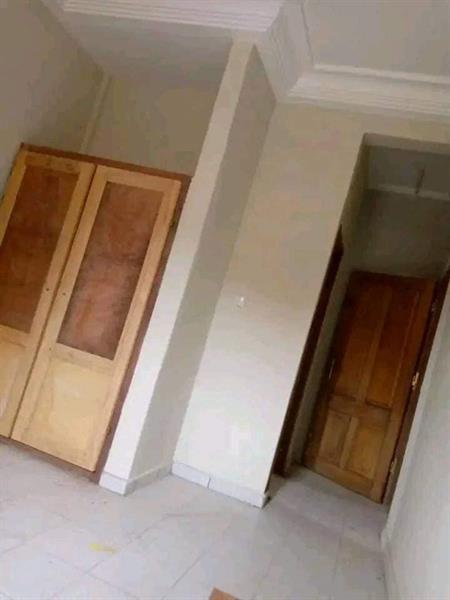 Appartement Neuf Avec Gardien Parking Forage À Essos 2Chambres 2Douches J &  J CORPORATION