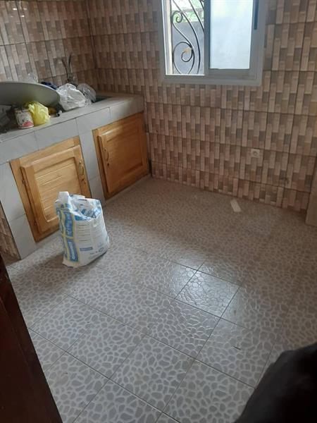 Appartement Avec Parking Forage  À Odza B 10 2Chambres 2Douches J &  J CORPORATION