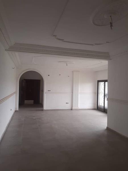 Appartement Neuf Avec Baignoire Eau Chaude Parking Forage À Odza 3Chambrres 2Douches J &  J CORPORATION