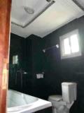 Appartement Chic Avec Eau Chaude Baignoire Parking À Éleveur Bordure De Goudron,, Yaoundé, Cameroon Real Estate