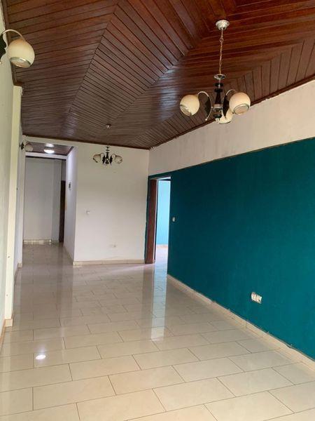 Appartement Avec Gardien Parking À Fouda J &  J CORPORATION