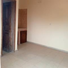Chambre Avec Parking À L'immeuble À Mimboman,, Yaoundé, Cameroon Real Estate