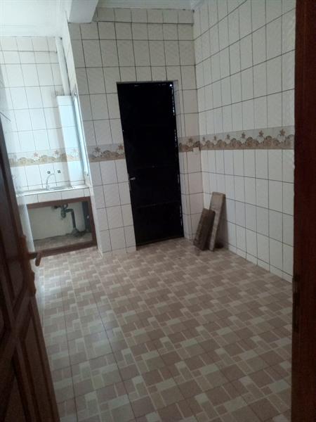 Appartement Haut Standing Neuf Avec Eau Chaude Gardien Forage À Nkoabang Bordure De Route Secondaire J &  J CORPORATION