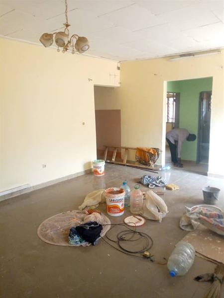 Appartement Avec Parking À Emana Accès Goudronné 3Chambres 2Douches J &  J CORPORATION