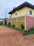 Appartement Meublé À Louer À Ahala Avec Voiture Pour Les Déplacements Offertes,, Yaoundé, Immobilier au Cameroun