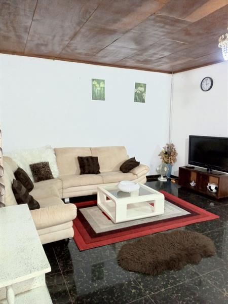 Appartement Meublé À Louer À Ahala Avec Voiture Pour Les Déplacements Offertes J &  J CORPORATION