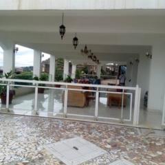 Villa Haut Standing  Sur 700M2 À Louer À Mvvan Avec Eau Chaude Parking 3Chambtres 2Douches Salon Cuisine Plus Dependance,, Yaoundé, Immobilier au Cameroun