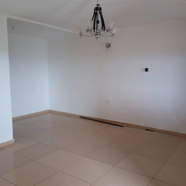 Appartement Avec Parking Gardien À Mimboman 2Chambrres 2Douches J &  J CORPORATION
