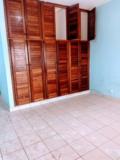 Appartement En Bordure De Route Avec Parking Gardien À Biyem Assi 3Chambres 2Douches,, Yaoundé, Immobilier au Cameroun