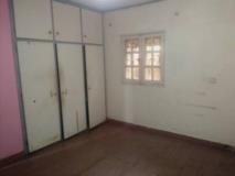 Villa Avec Eau Chaude Baignoire Parking À Omnisport 4Chambres 2Douches,, Yaoundé, Immobilier au Cameroun