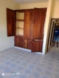 Appartement En Bordure De Route À Emombo Avec Caméra De Surveillance Et Parking,, Yaoundé, Immobilier au Cameroun