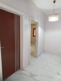 Appartement Haut Standing Avec Forage Parking Gardien À Hala Barrière 2Chambres 2Douches,, Yaoundé, Immobilier au Cameroun