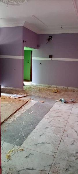Appartement Neuf Avec Gardien Forage Parking À Olembe 2Chambres 2Douches J &  J CORPORATION