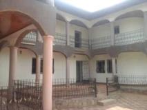 Immeuble D'appartements Meublés À Vendre,, Yaoundé, Immobilier au Cameroun