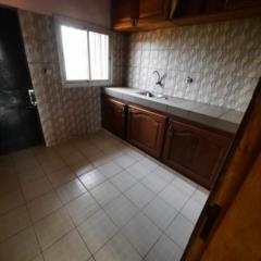 Appartement Pour Bureaux Ou Habitation Avec Parking 2Chambres 2Douches,, Yaoundé, Immobilier au Cameroun