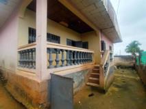 Villa Avec Parrking À Essos 3Chambres 2Douches,, Yaoundé, Immobilier au Cameroun